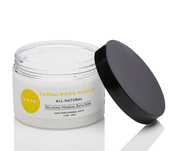 SANDALWOOD VANILLA MINERAL BATH SOAK